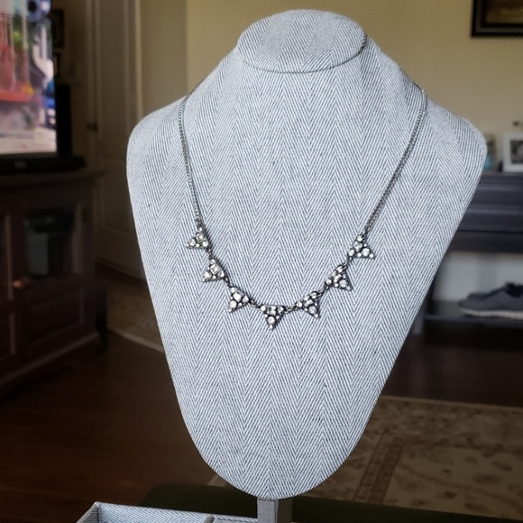 Chloe + Isabel Jewelry - Chloe +Isabel Art Deco Necklace Chloe + Isabel Jewelry - Chloe +Isabel Art Deco Necklace
